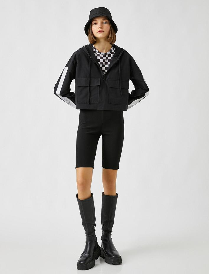  Kapüşonlu Cepli Çizgili Sweatshirt