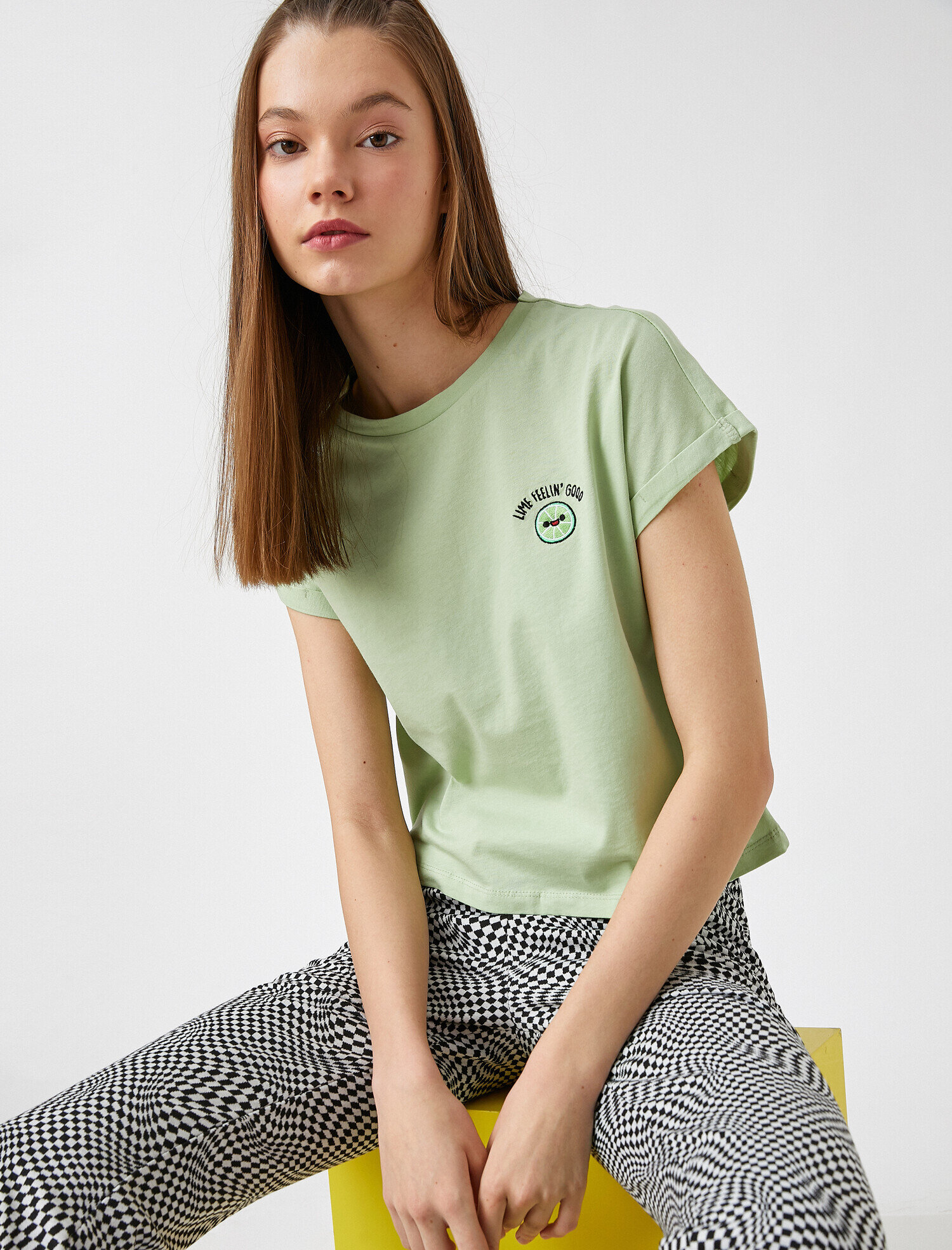   Kısa Kollu Tişört