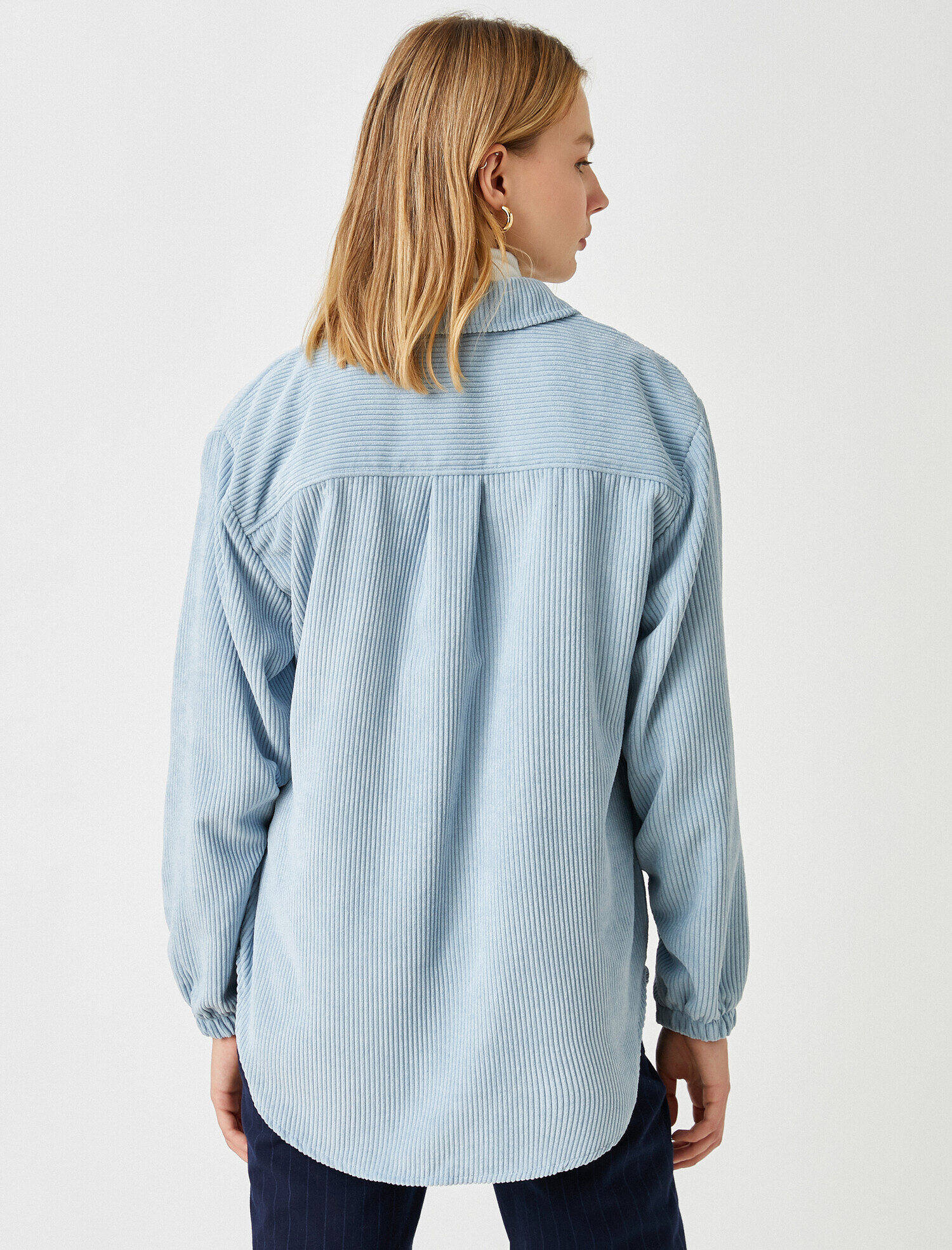   Çıtçıt Düğmeli Kadife Gömlek