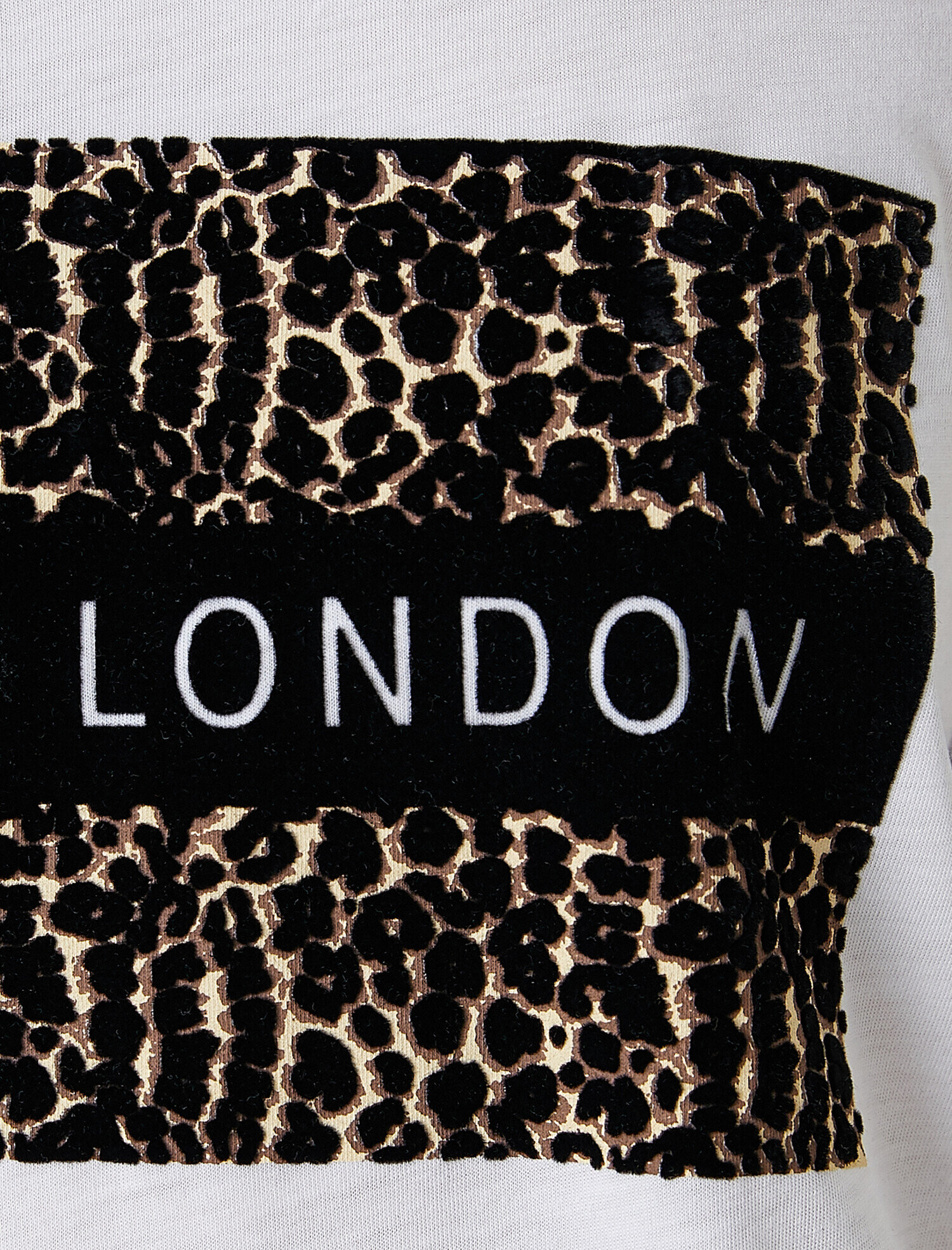   Bisiklet Yaka Kısa Kollu Baskılı Tişört