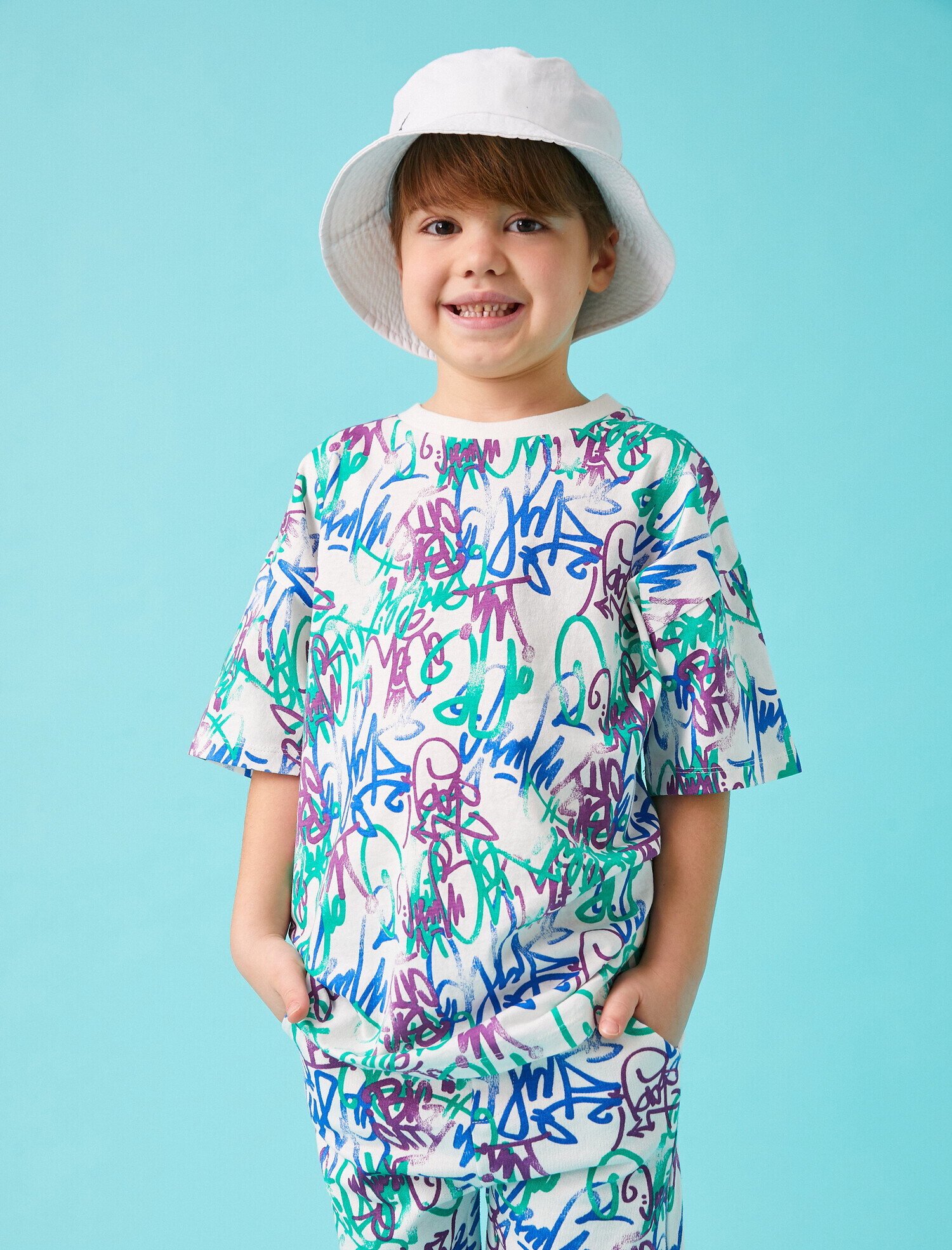  Erkek Çocuk Grafiti Baskılı Kısa Kollu Tişört Pamuklu