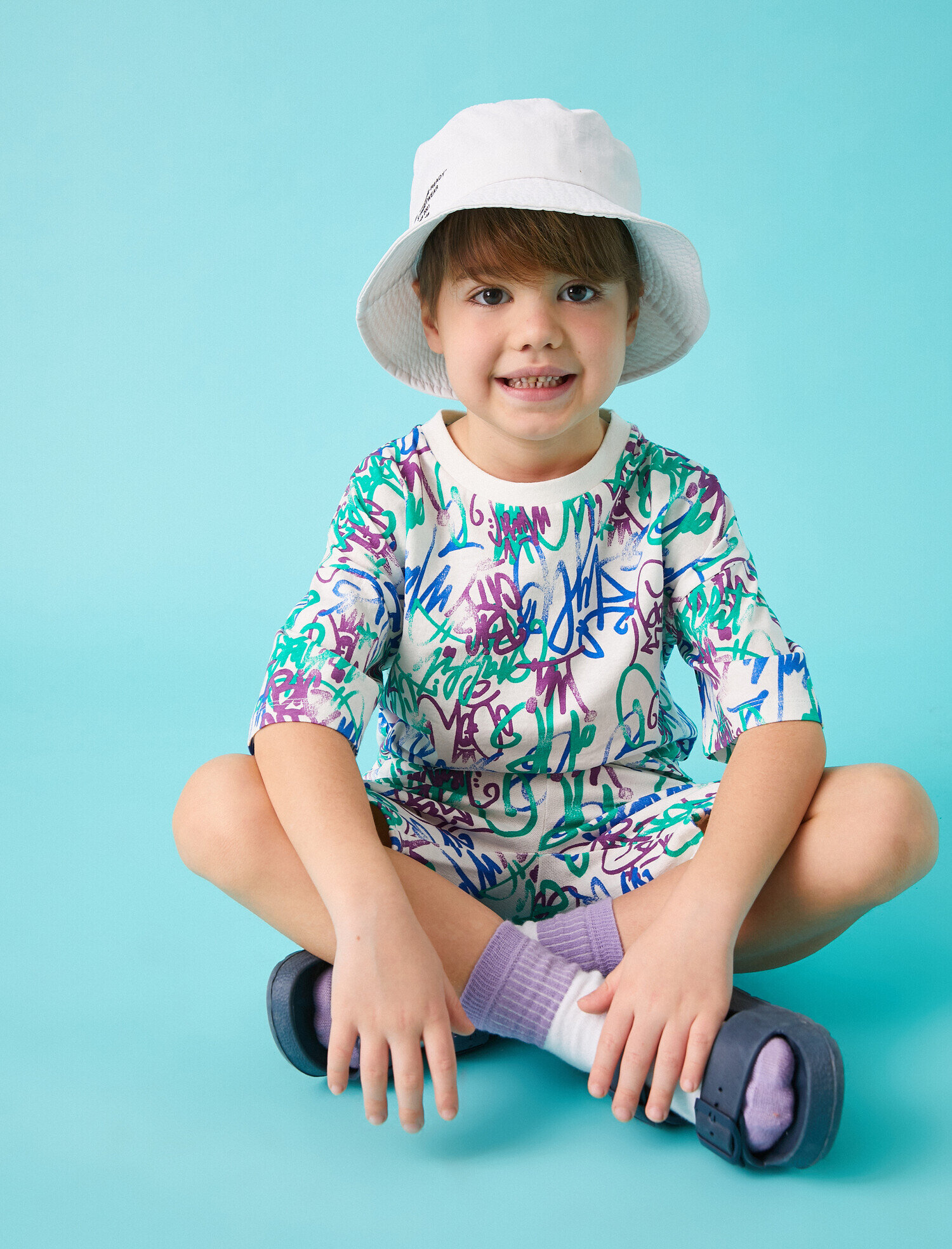  Erkek Çocuk Grafiti Baskılı Kısa Kollu Tişört Pamuklu