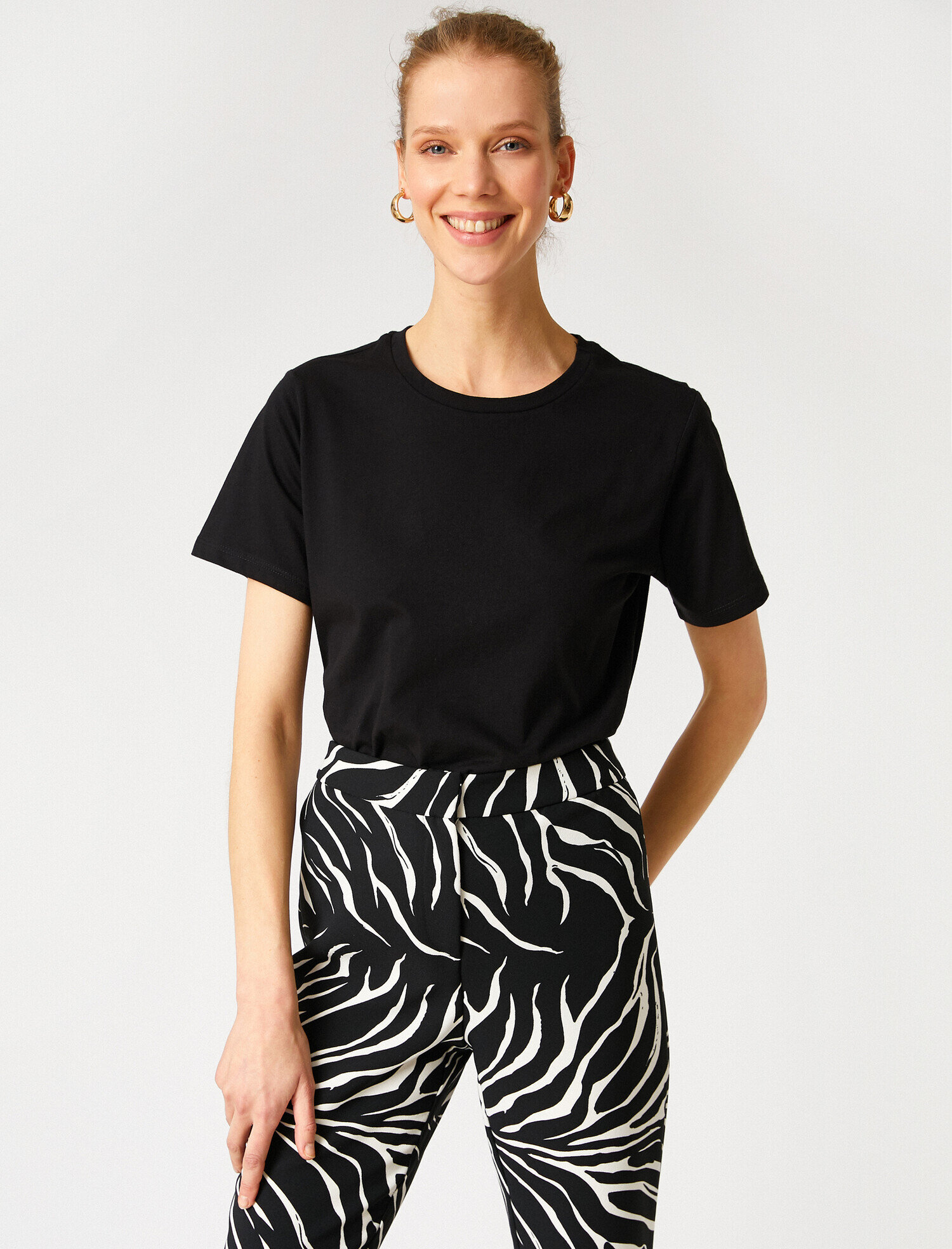   Bisiklet Yaka Kısa Kollu Pamuklu Basic Tişört