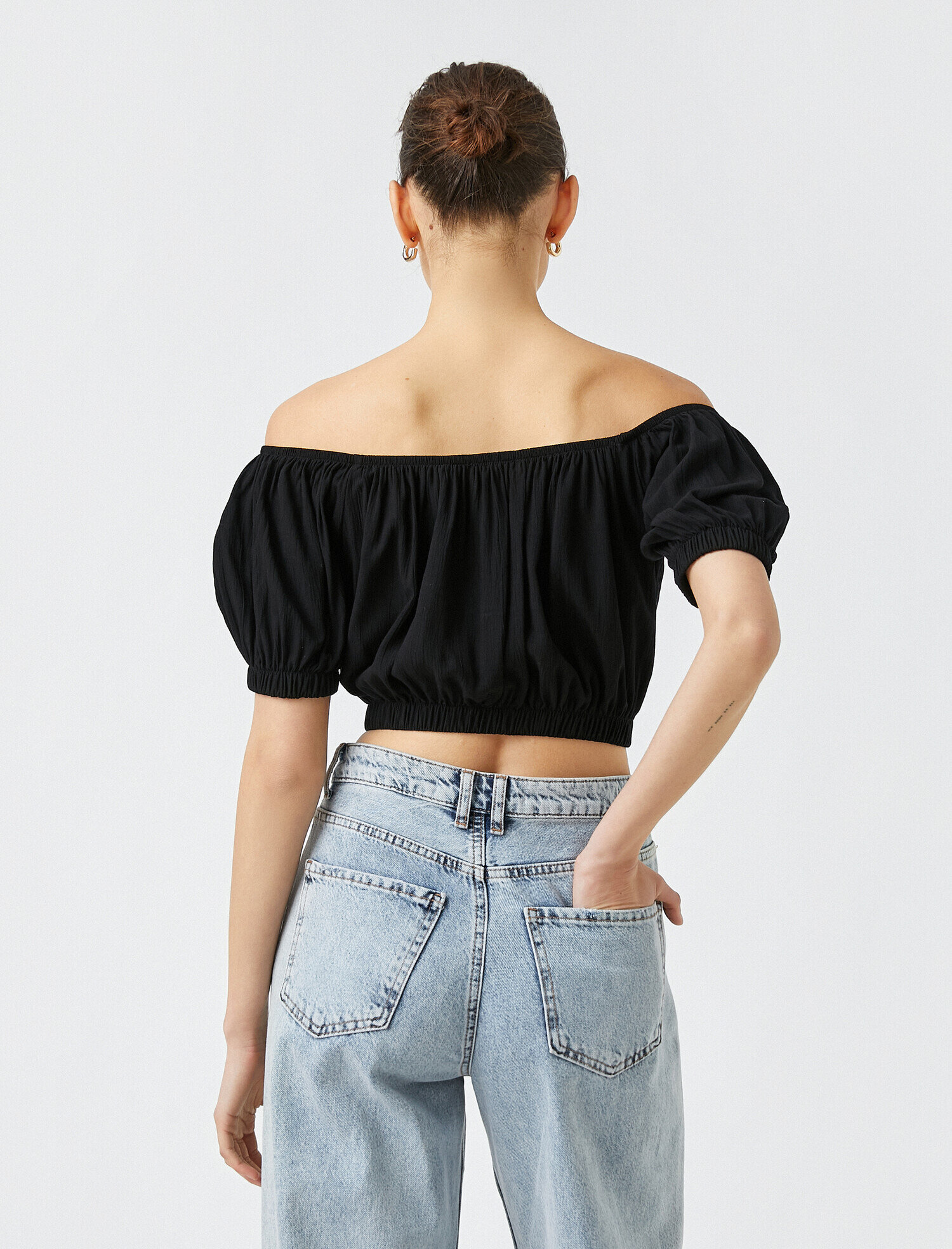   Kısa Kollu Crop Bluz