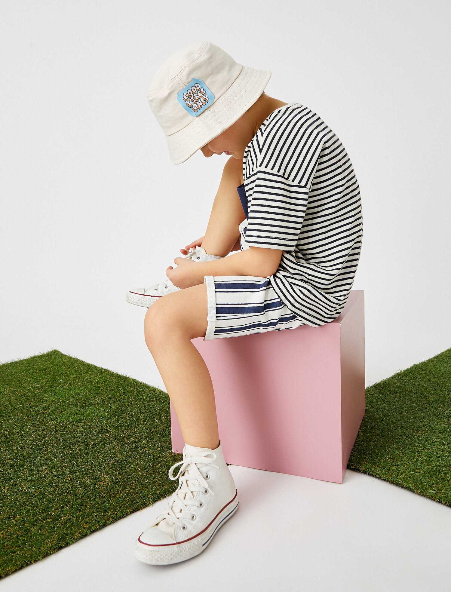  Erkek Çocuk Çizgili Beli Bağcıklı Şort Pamuklu