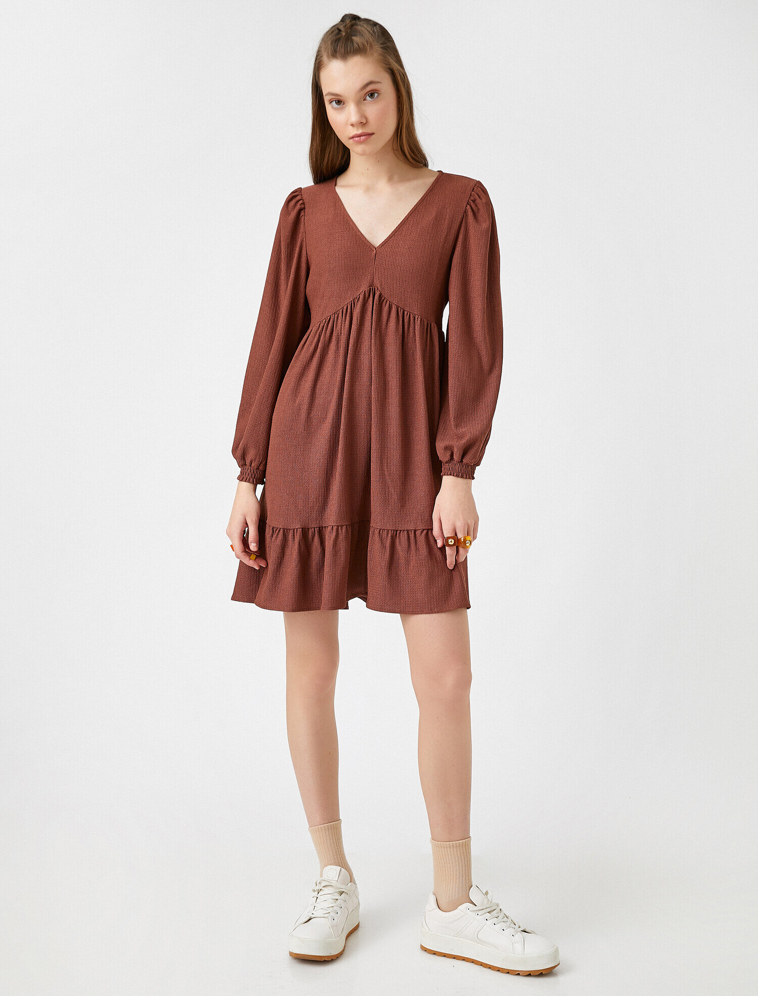   Uzun Kollu V Yaka Fırfırlı Elbise