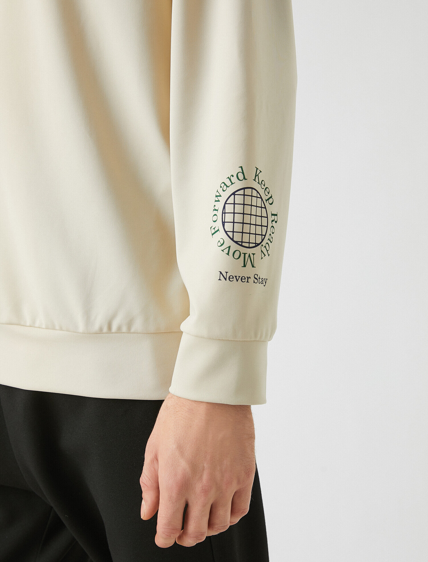 Bisiklet Yaka Baskılı Tişört Uzun Kollu