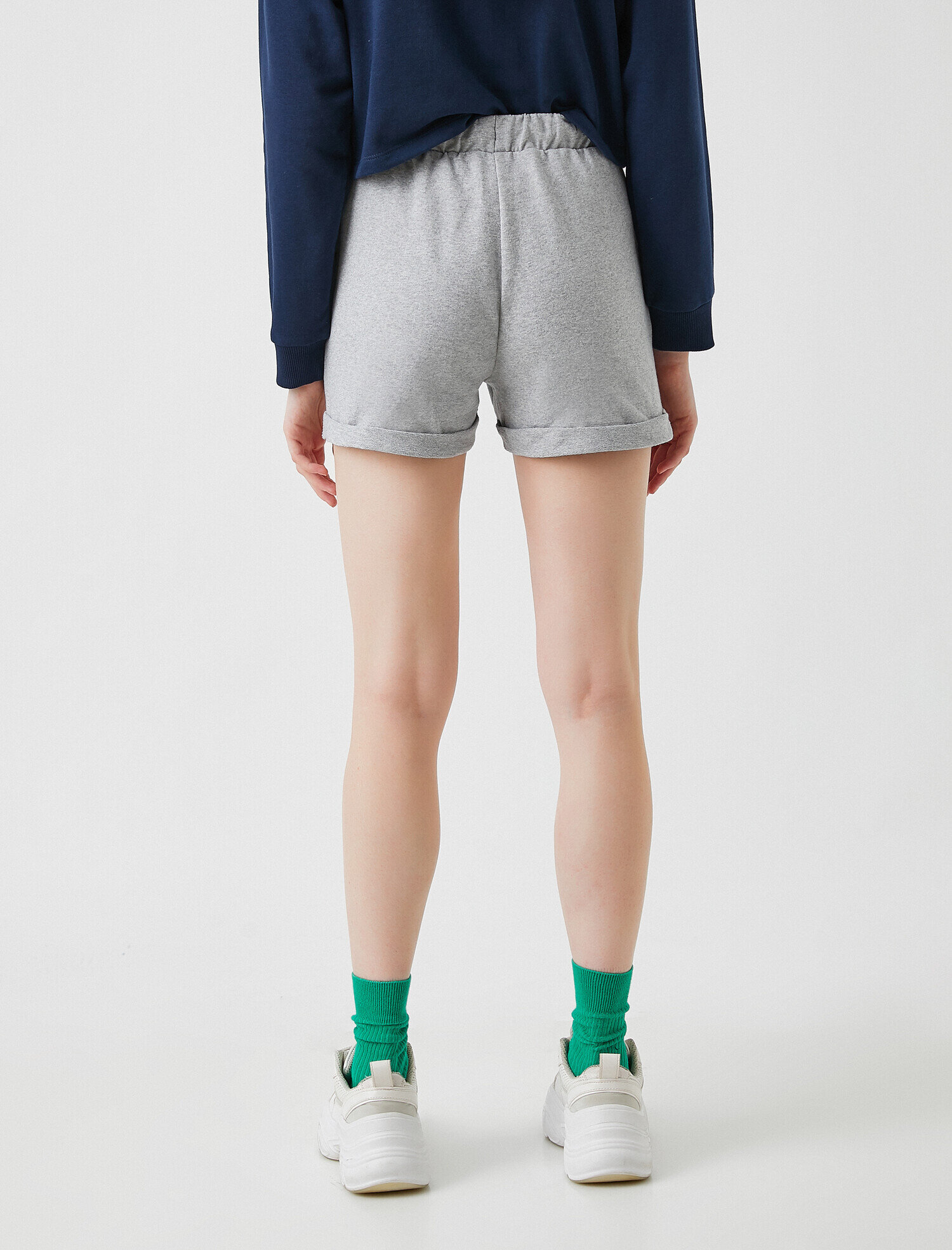   Beli Lastikli Cepli Şort