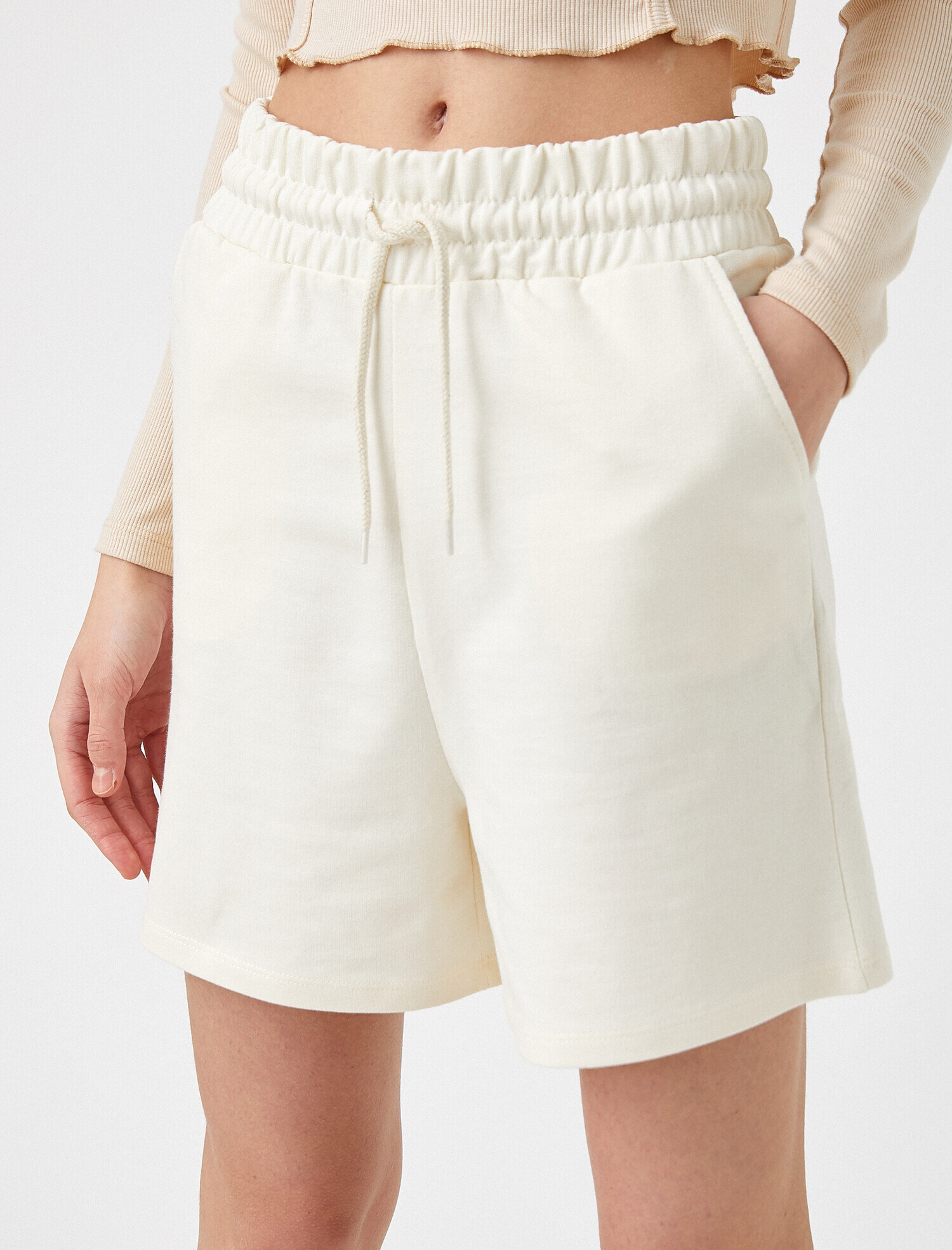   Beli Lastikli Cepli Şort