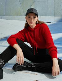 Kapüşonlu Triko Kazak