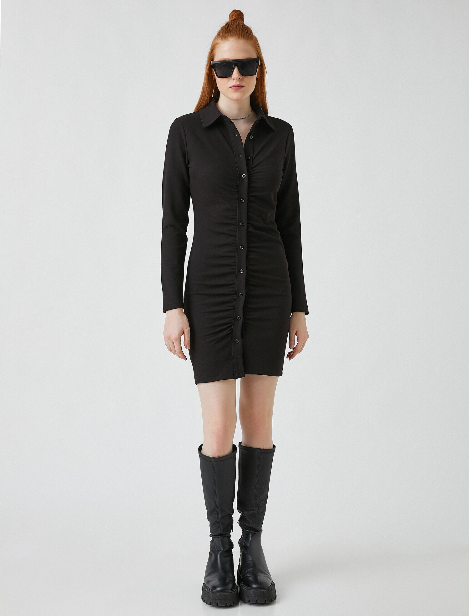 Düğmeli Uzun Kollu Mini Elbise