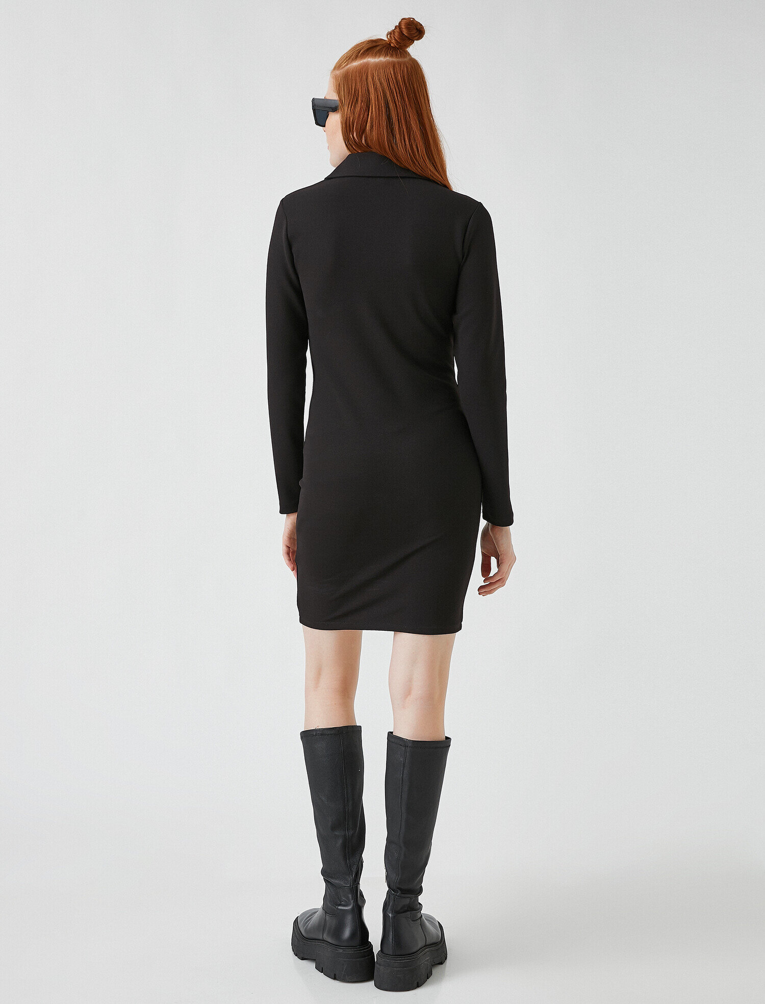 Düğmeli Uzun Kollu Mini Elbise