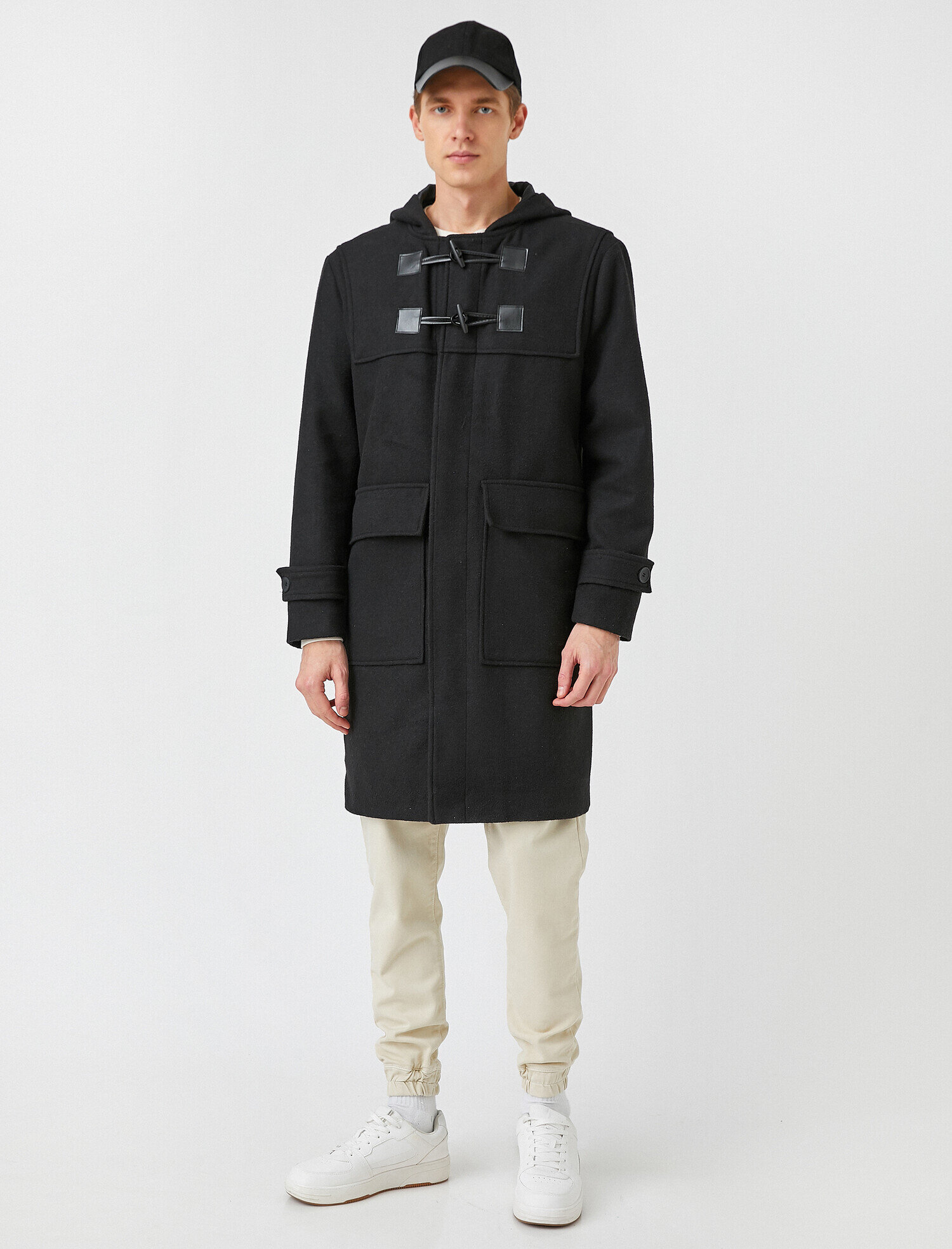 Kapüşonlu Kaşe Kaban