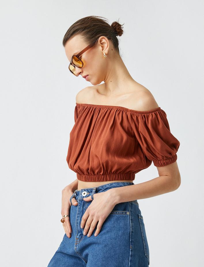  Kısa Kollu Crop Bluz