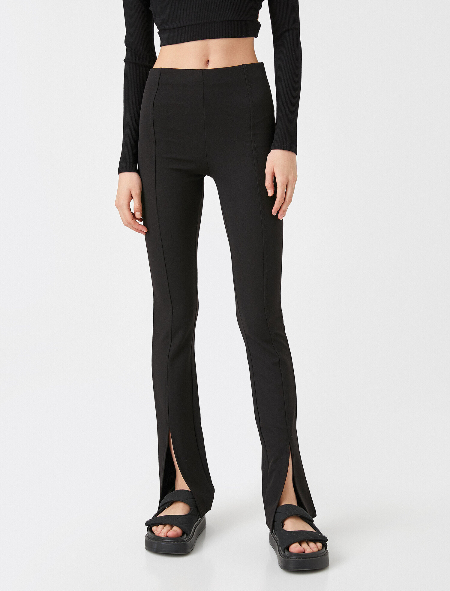   Paçası Yırtmaçlı İspanyol Paça Pantolon