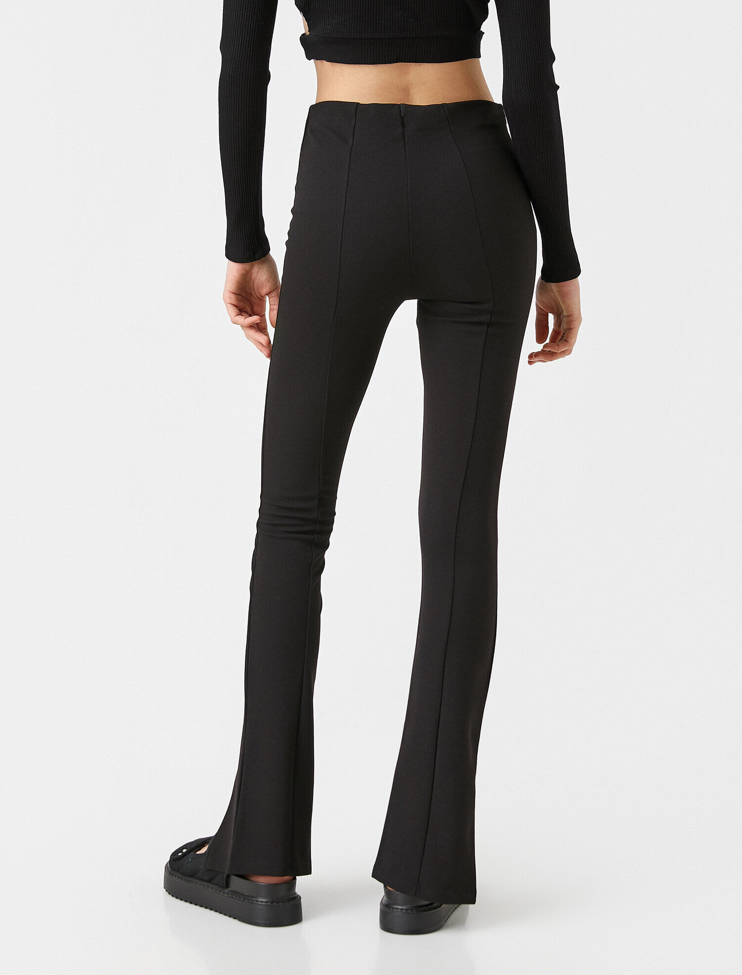   Paçası Yırtmaçlı İspanyol Paça Pantolon