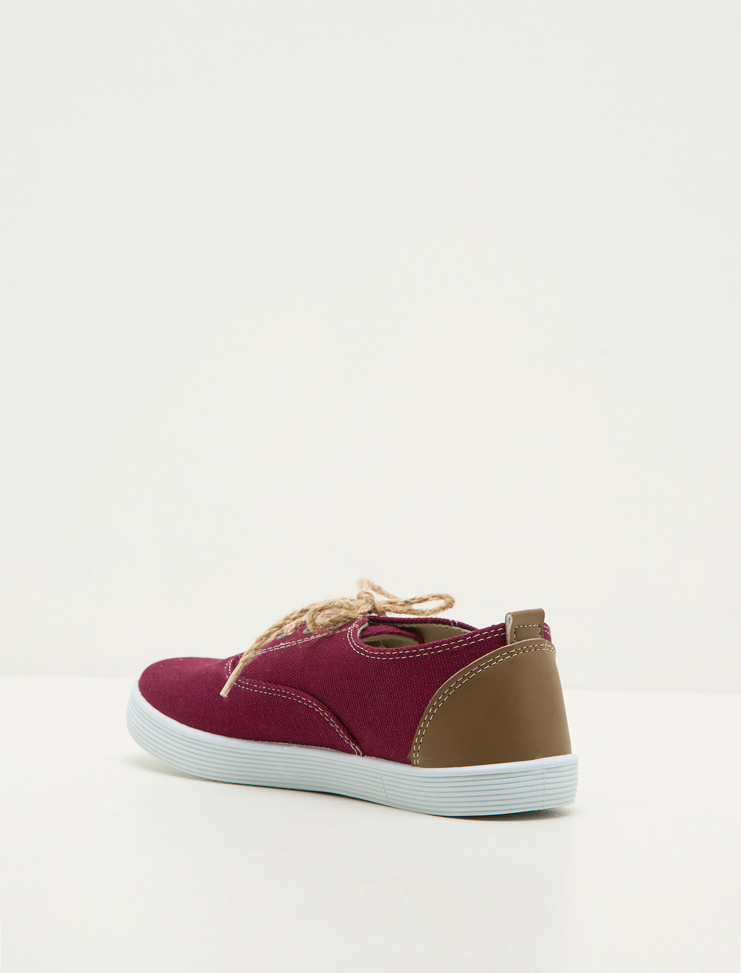  Erkek Çocuk Bağcıklı Ayakkabı