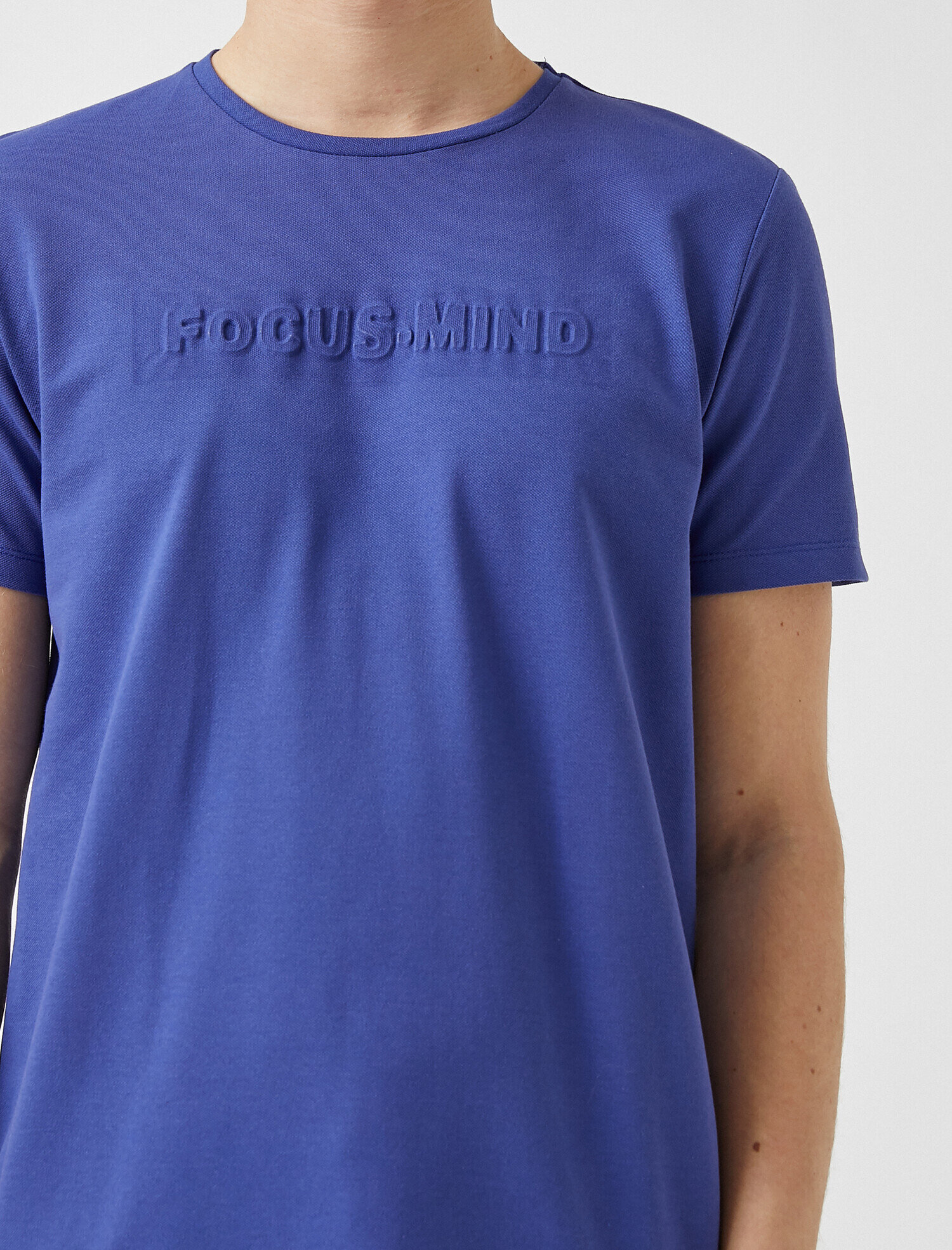   Slim Fit Kabartma Baskılı Tişört