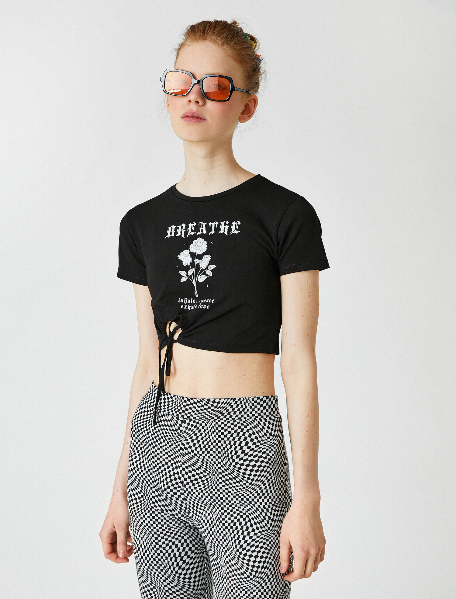   Kısa Kollu Crop Tişört