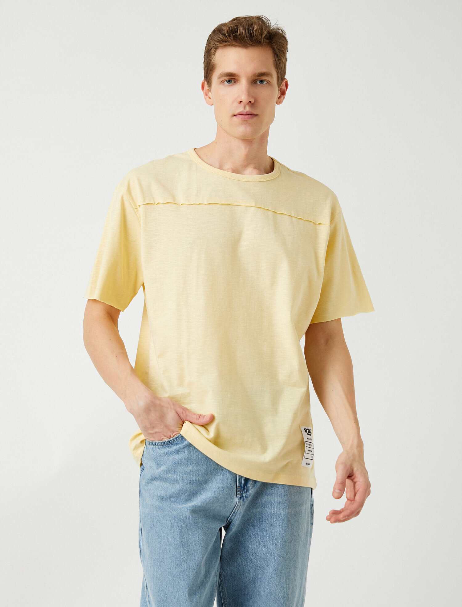   Oversize Tişört Etiket Detaylı