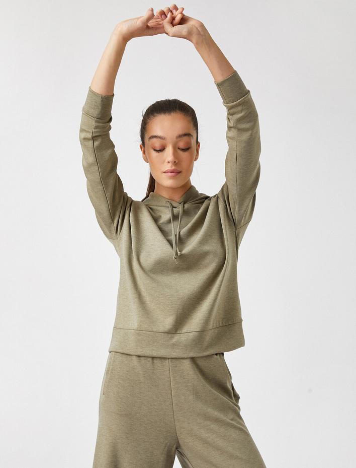  Kapüşonlu Spor Sweatshirt