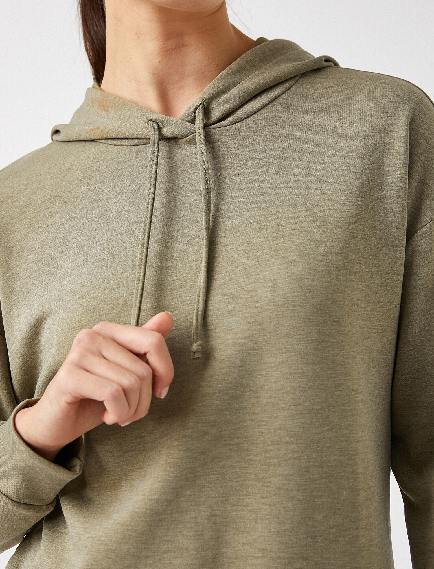   Kapüşonlu Spor Sweatshirt