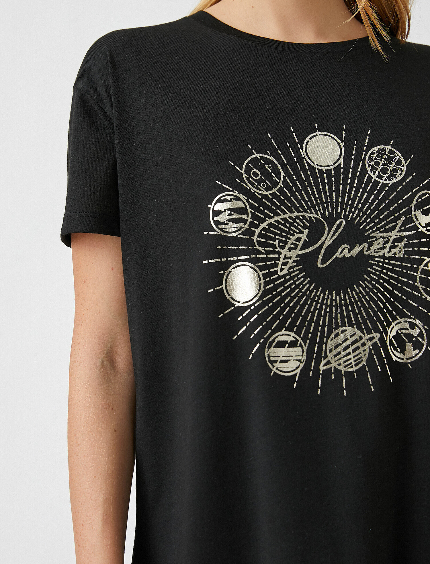   Bisiklet Yaka Kısa Kollu Baskılı Tişört