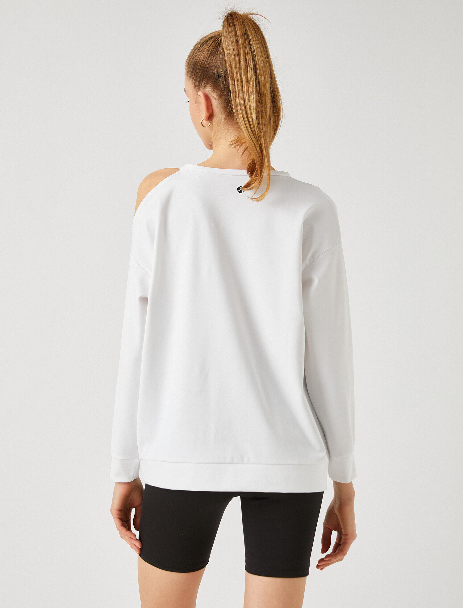   Omuz Detaylı Spor Sweatshirt
