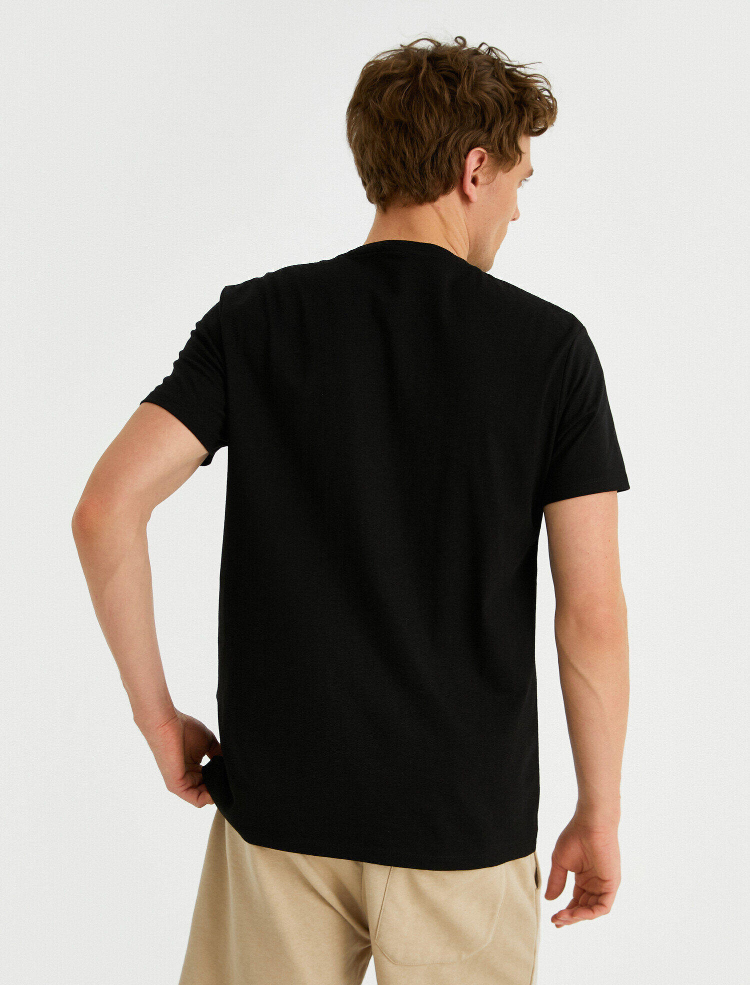   Slim Fit Basic Tişört