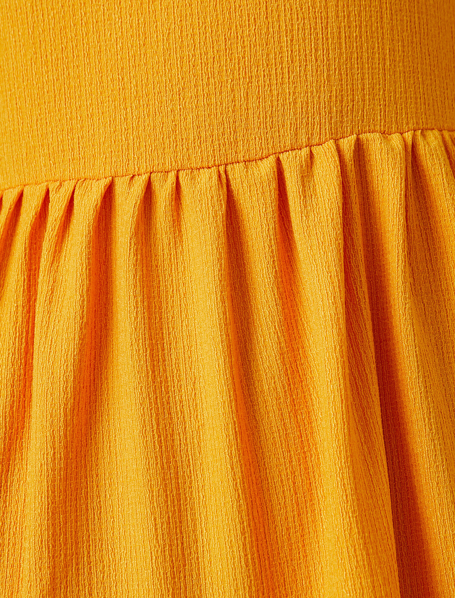   Bisiklet Yaka Fırfırlı Kısa Kollu Elbise