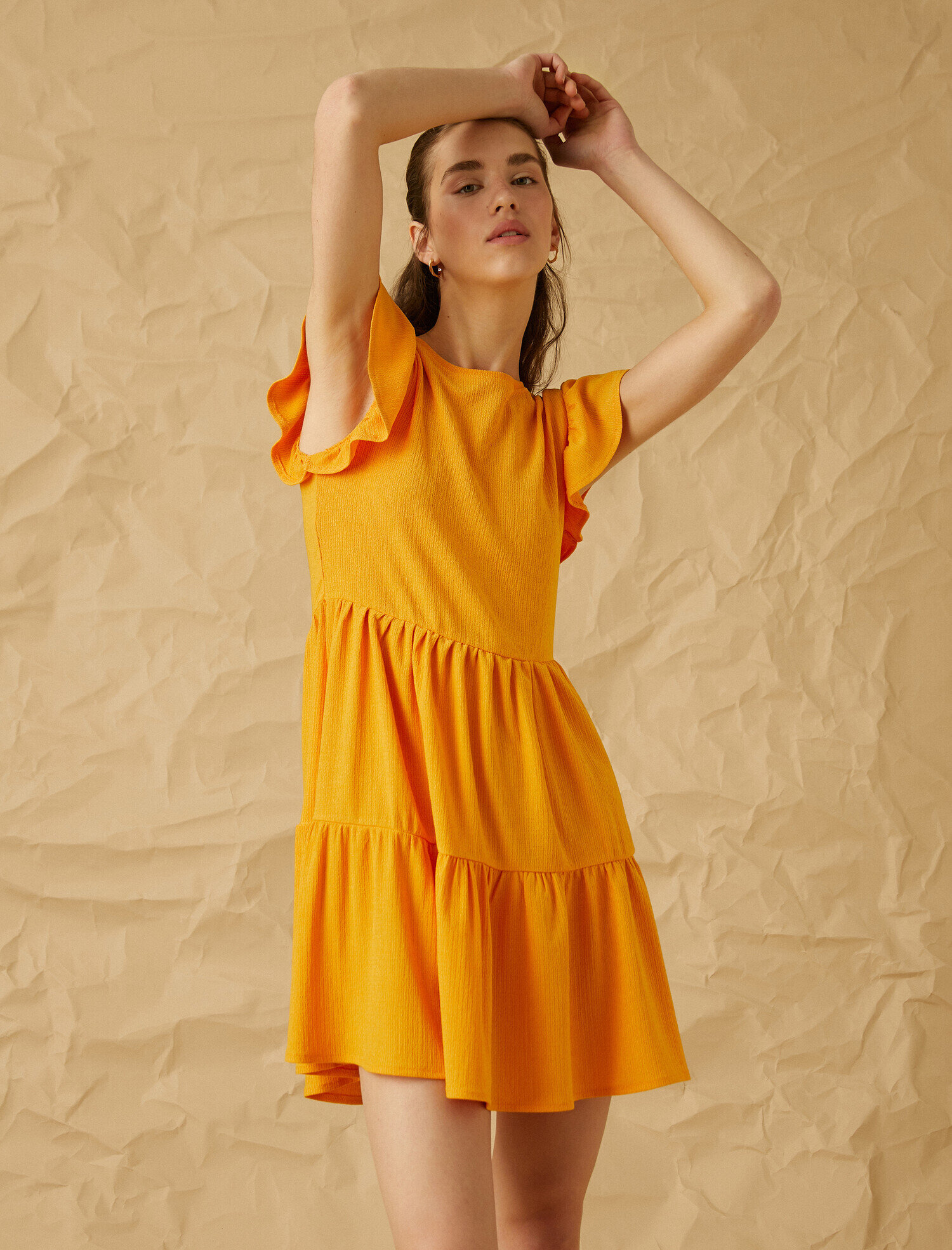   Bisiklet Yaka Fırfırlı Kısa Kollu Elbise