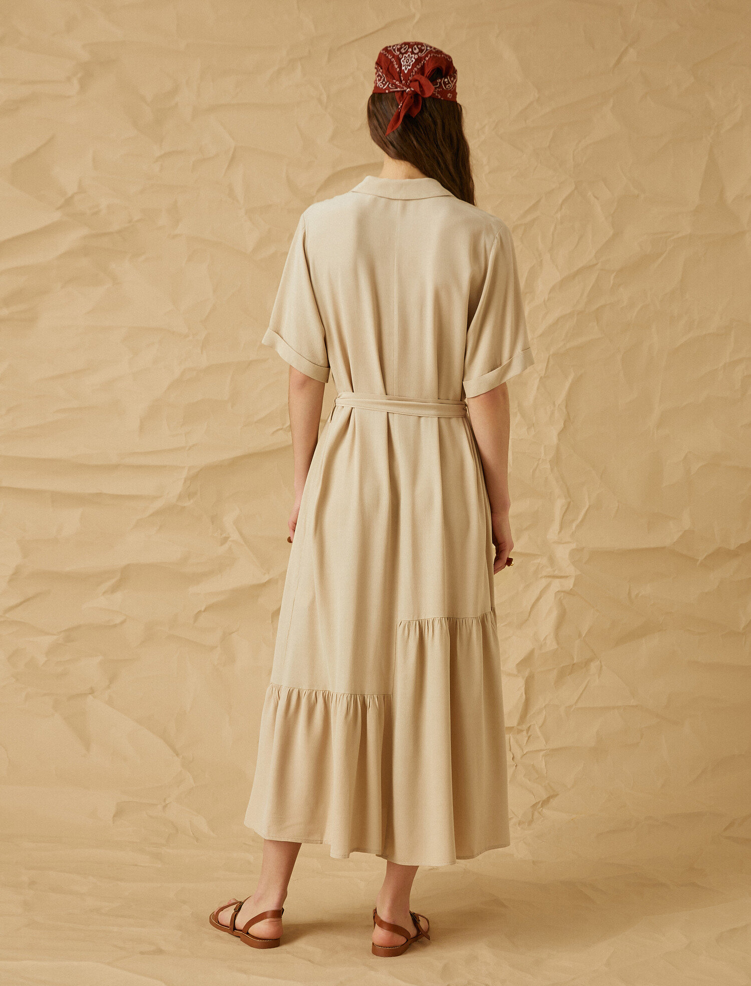   Kısa Kollu Viskon Elbise Beli Bağlamalı Düğmeli