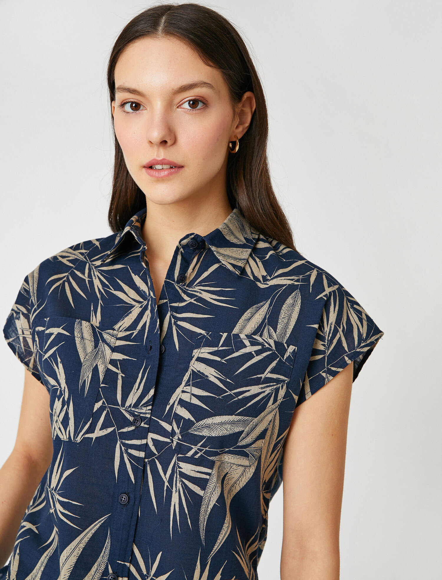   Kısa Kollu Desenli Pamuklu Gömlek