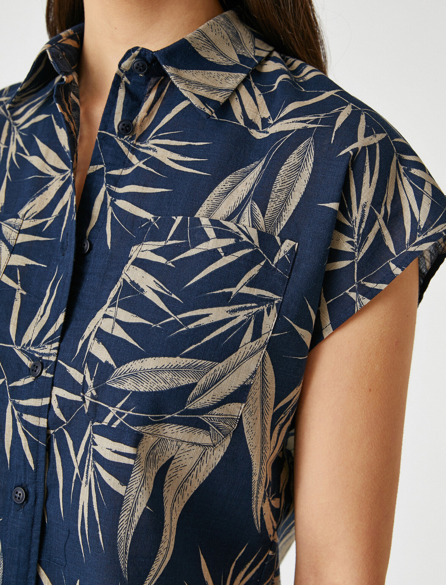   Kısa Kollu Desenli Pamuklu Gömlek