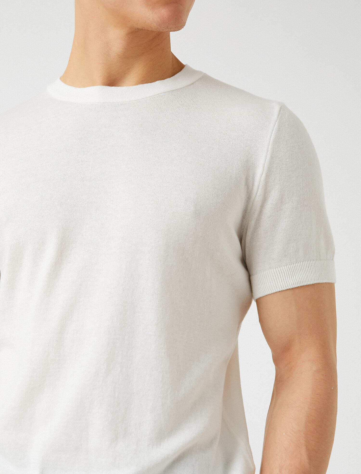   Basic Tişört Bisiklet Yaka