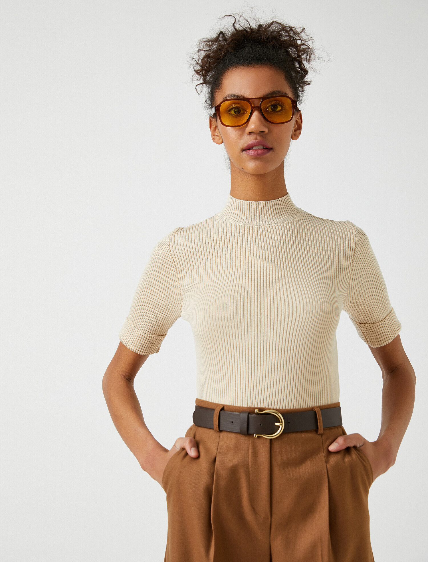   Dik Yaka Kısa Kollu Triko Kazak