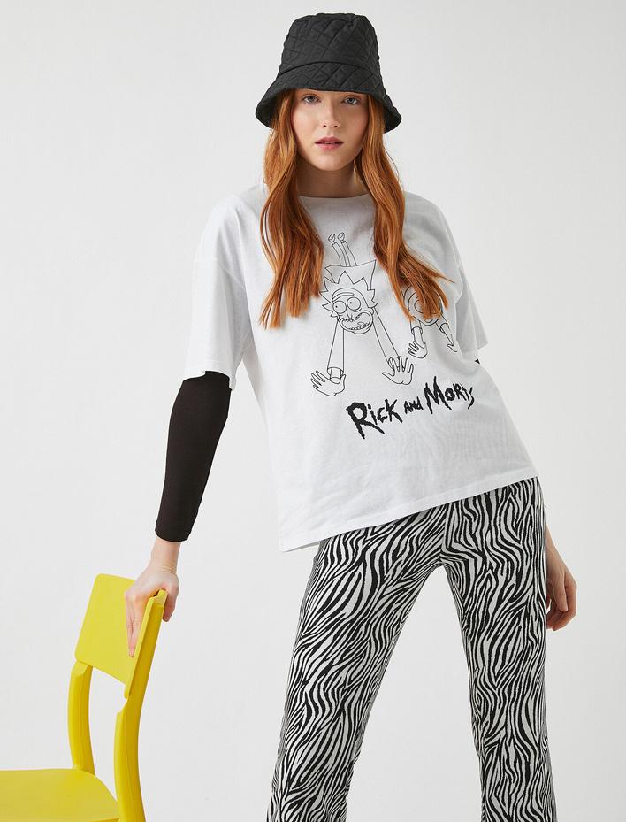  Rick and Morty Bisiklet Yaka Kısa Kollu Baskılı Tişört