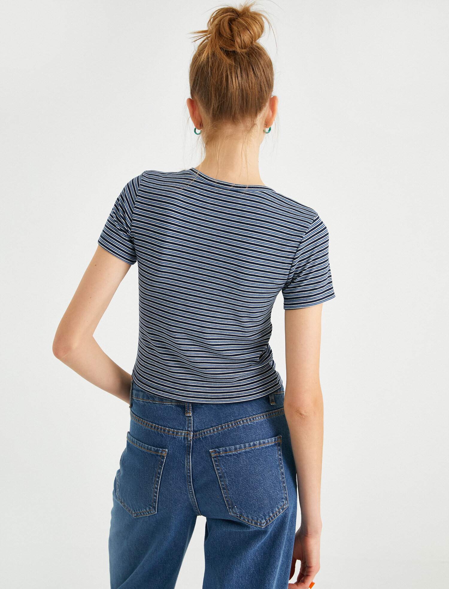   Kısa Kollu Tişört