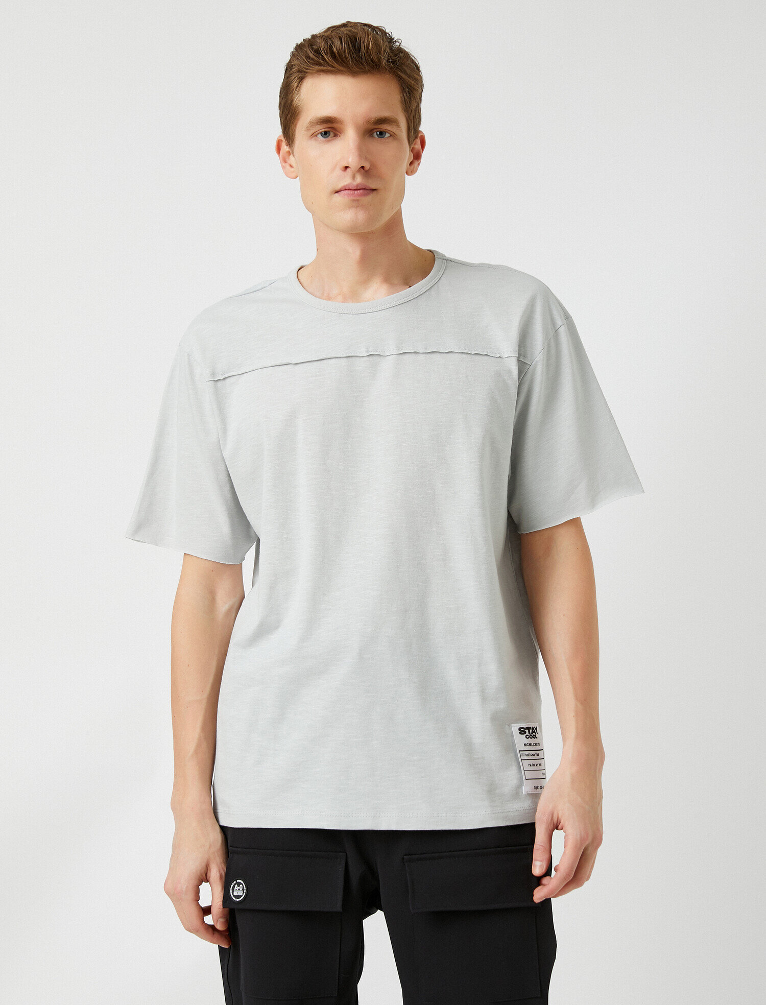 Oversize Tişört Etiket Detaylı