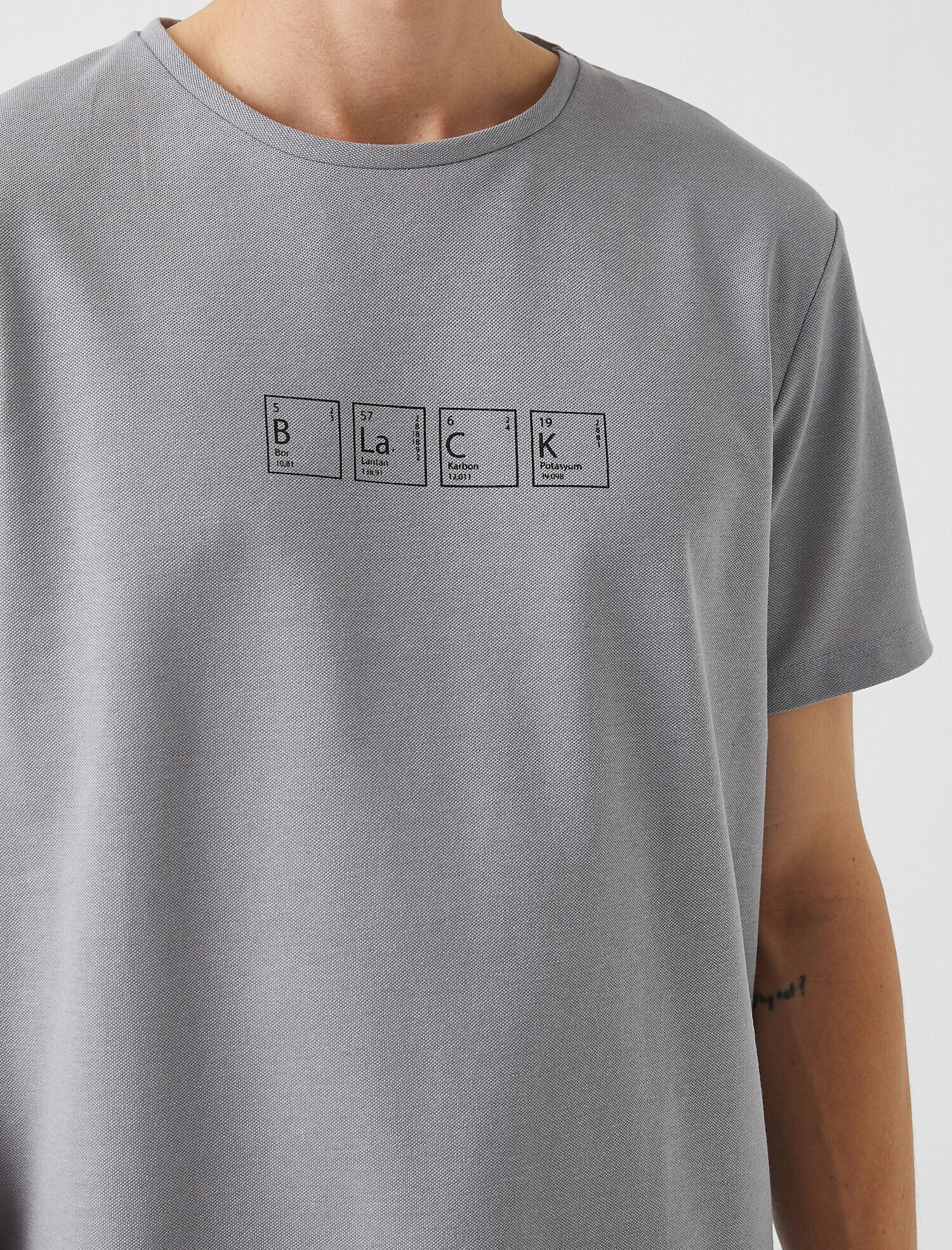   Standart Fit Baskılı Tişört