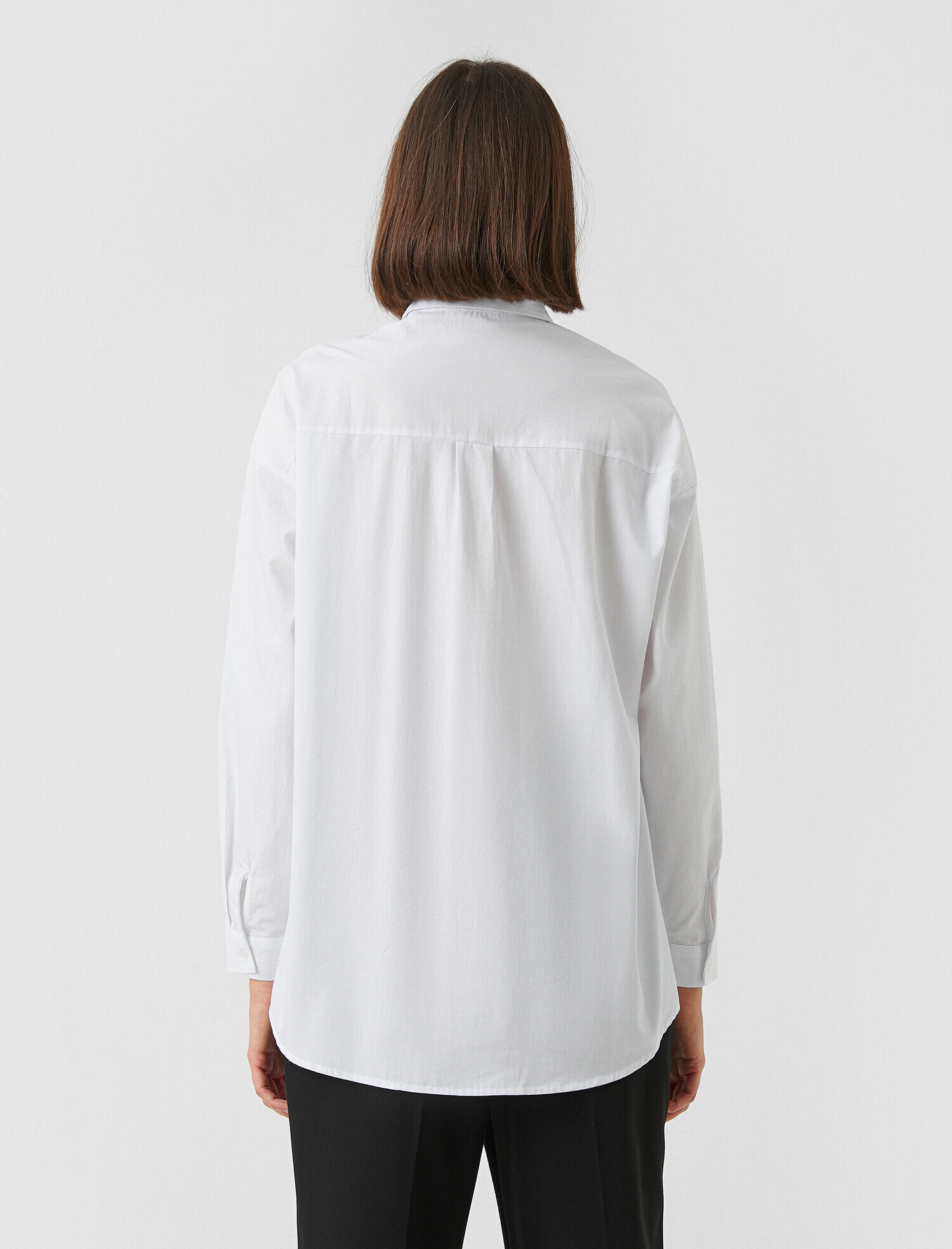   Pamuklu Patch Detaylı Gömlek