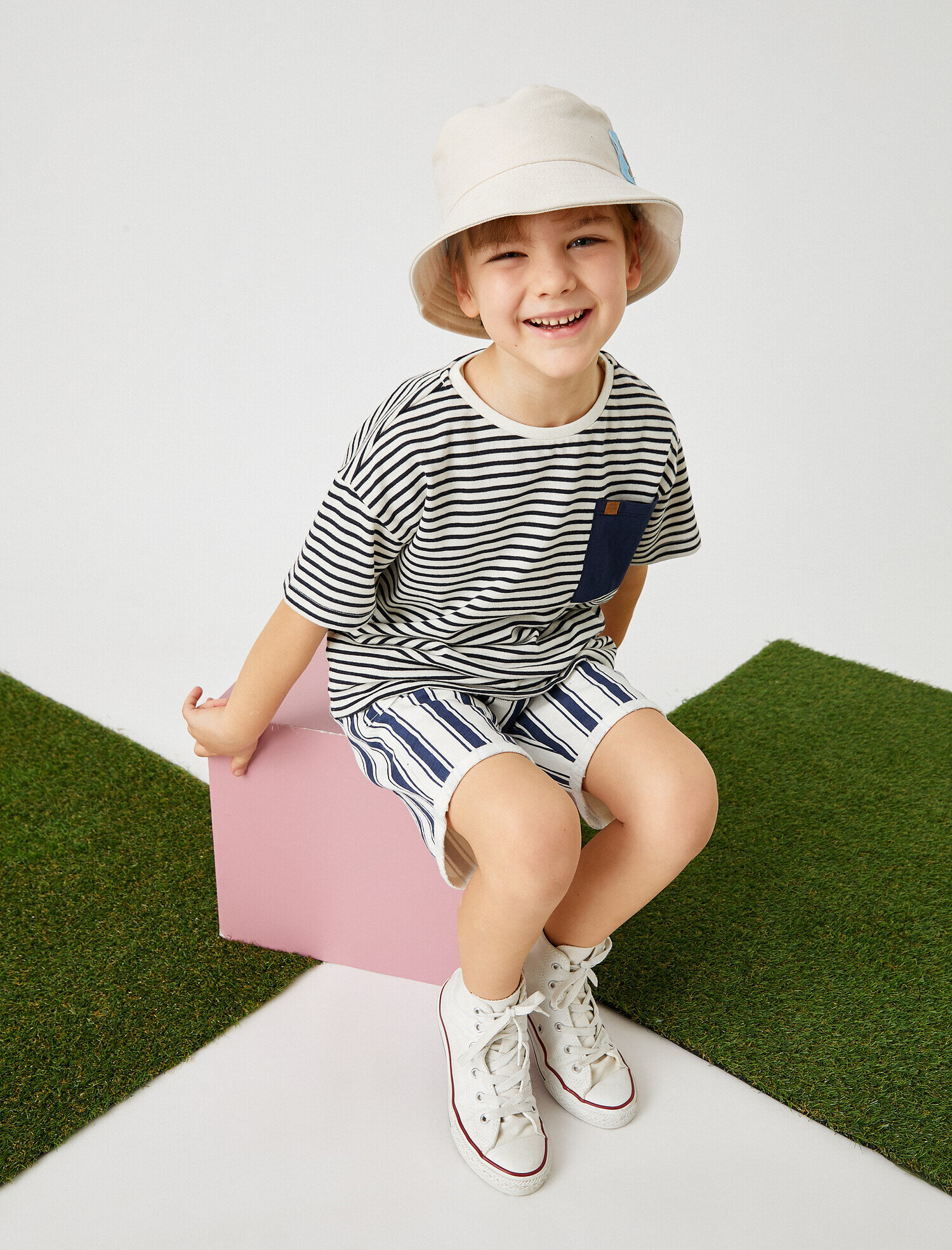  Erkek Çocuk Çizgili Beli Bağcıklı Şort Pamuklu