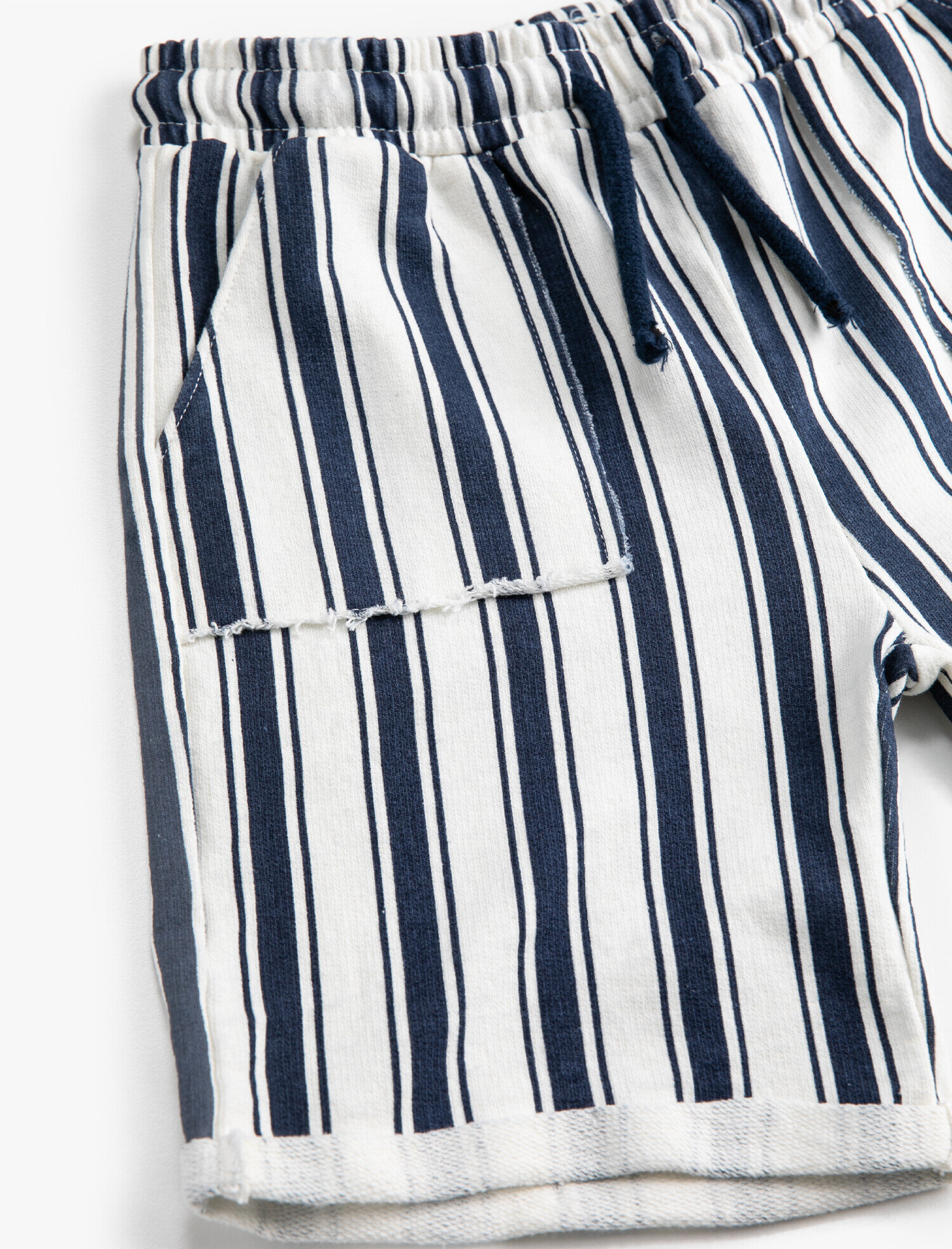  Erkek Çocuk Çizgili Beli Bağcıklı Şort Pamuklu