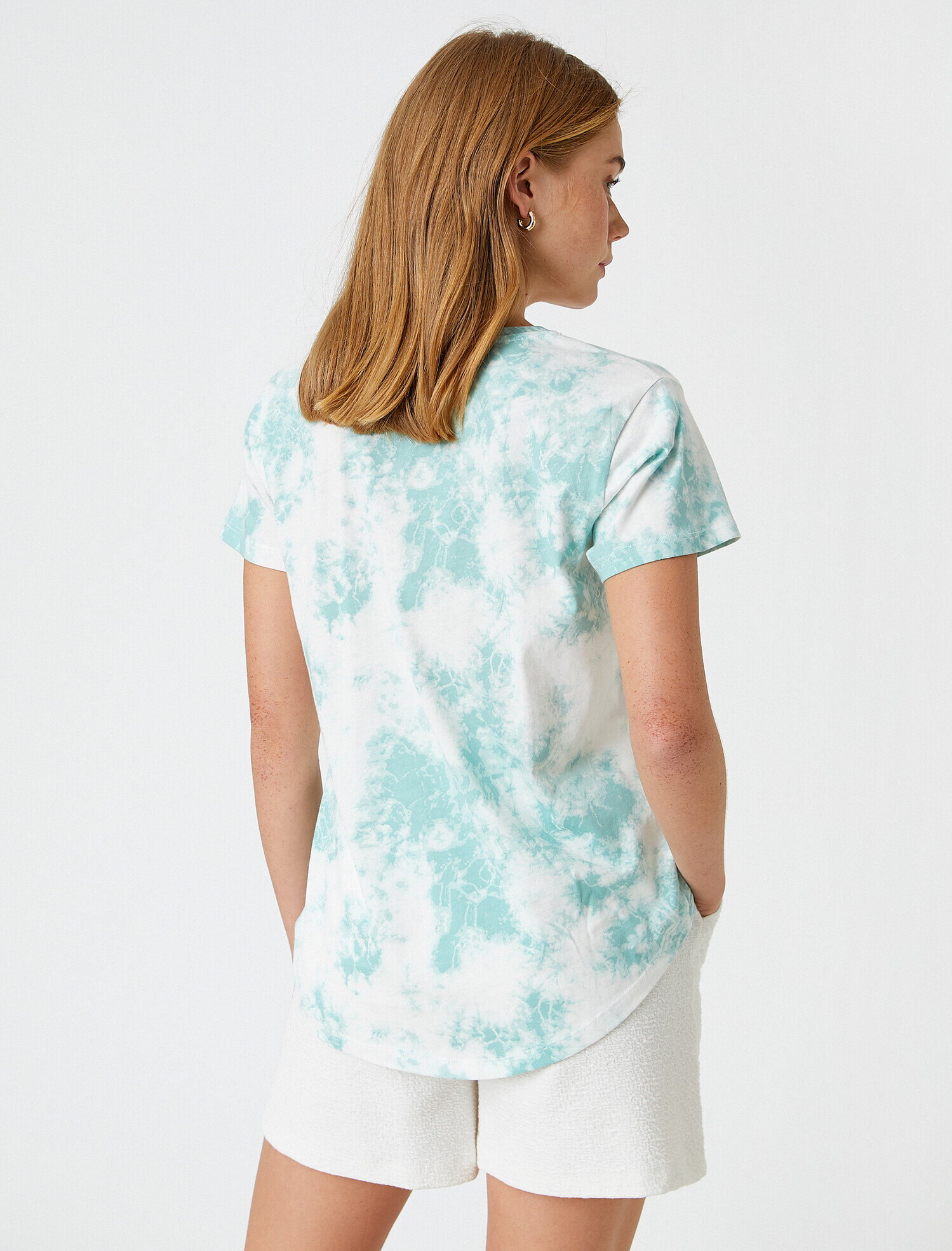   Kısa Kollu Desenli Pamuklu Tişört