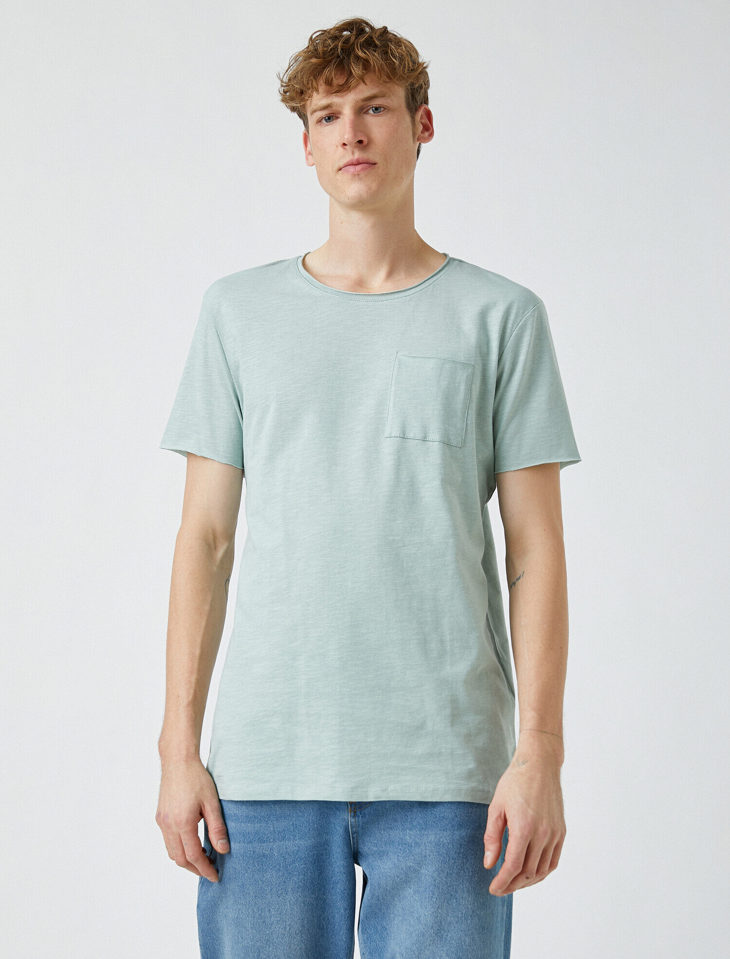 Basic Tişört Bisiklet Yaka Cep Detaylı Kısa Kollu