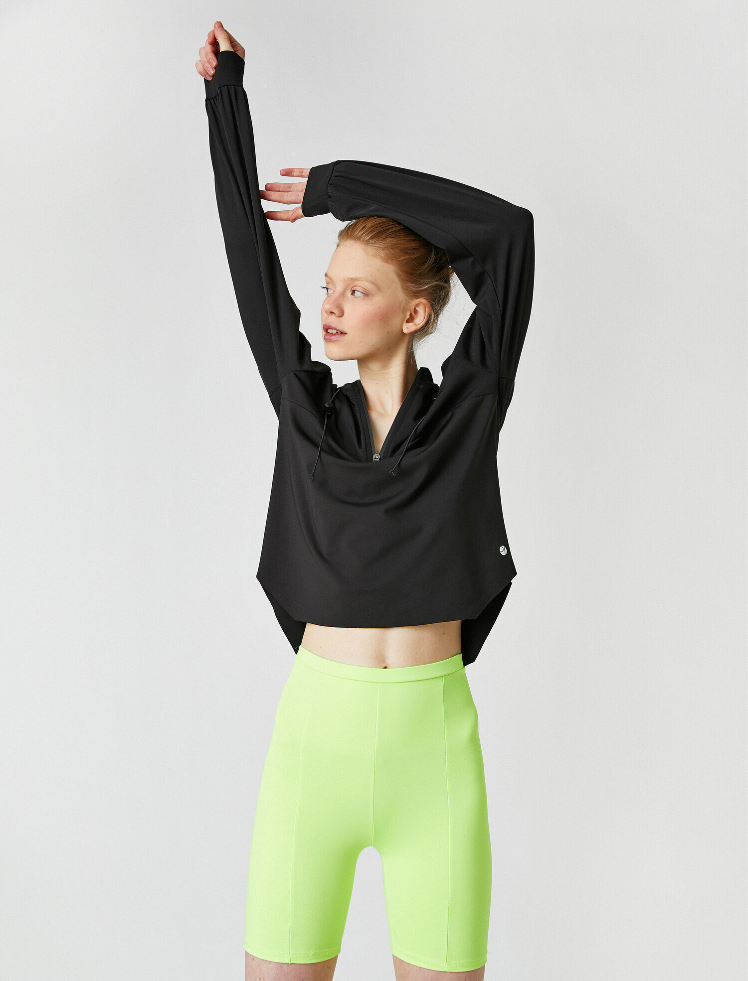   Kapüşonlu Fermuarlı Spor Sweatshirt