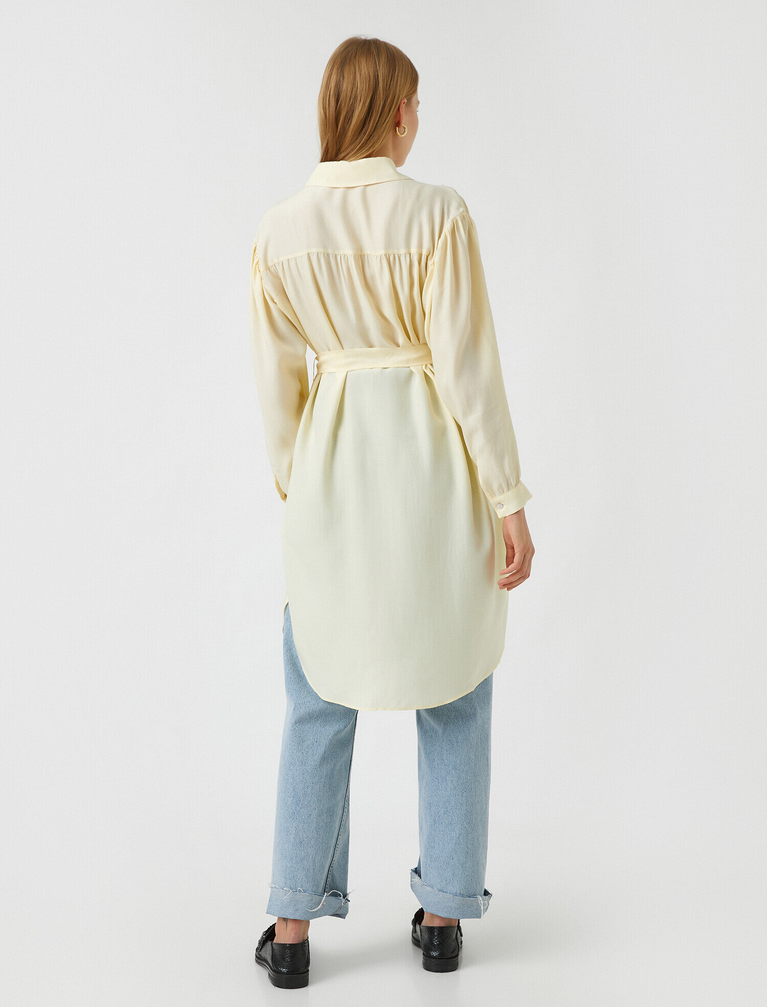   Kemer Detaylı Tunik