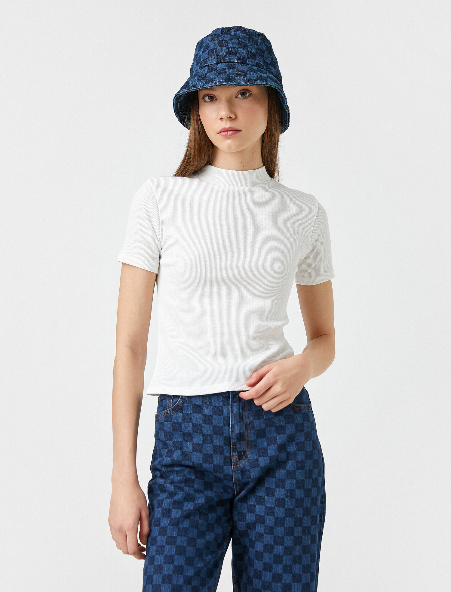   Kısa Kollu Basic Tişört