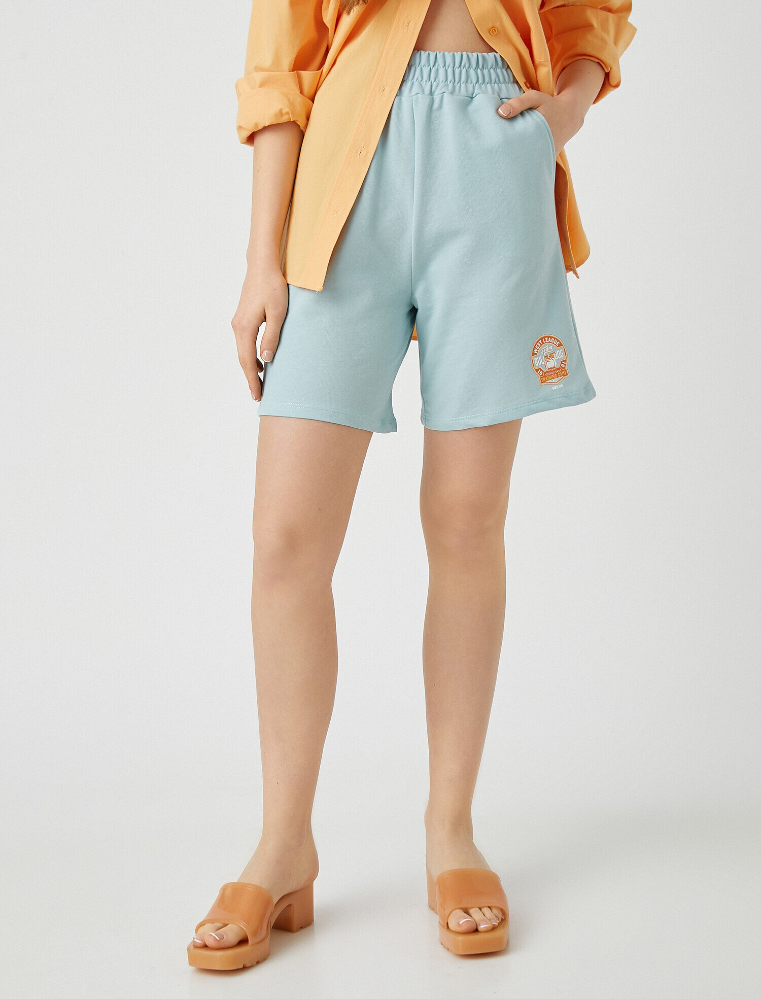   Beli Bağcıklı Yüksek Bel Şort