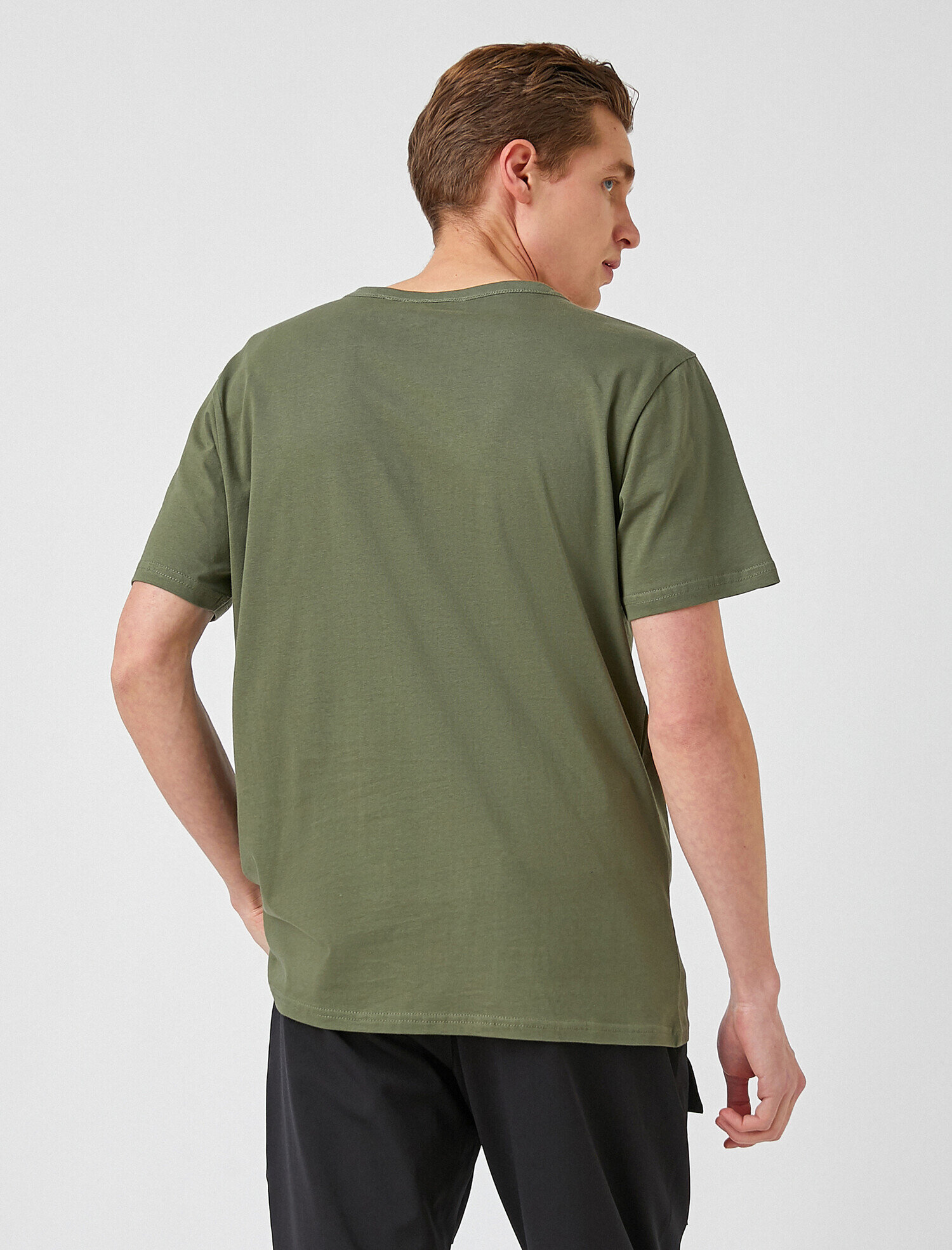   Minimal Baskılı Tişört